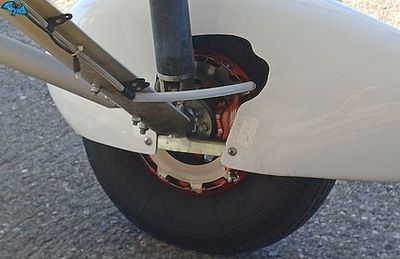Comco Ikarus C 42 B - Image 3