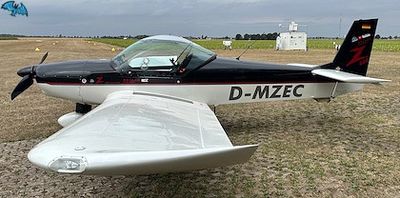 ROLAND Aircraft Z602 - Image 2
